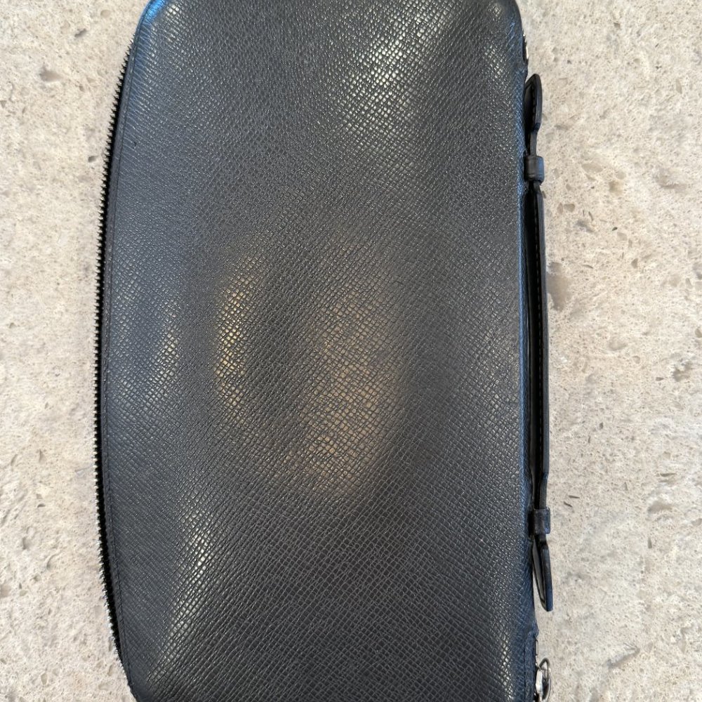 EUC LOUIS VUITTON ATOLL ORGANIZER WALLET BLACK WITH LV BOX - Picture 4 of 11